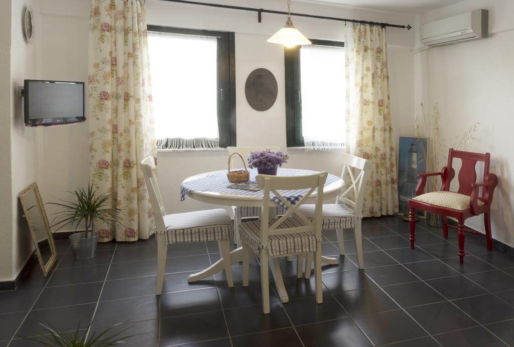 House Bozcaada Hotel Екстериор снимка